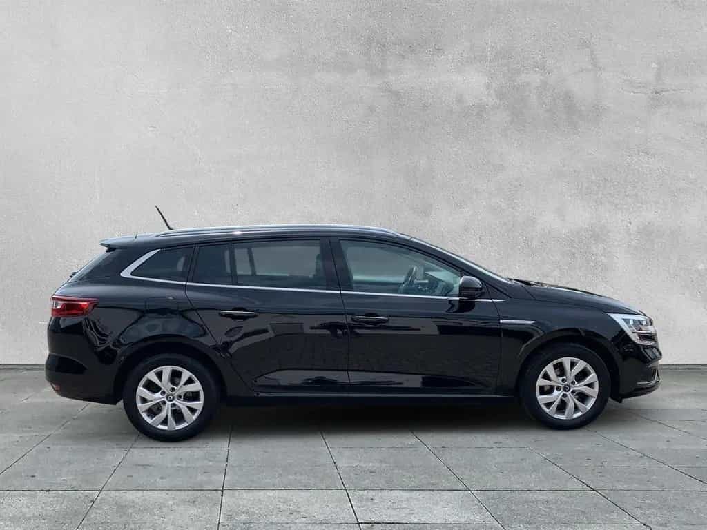 Renault Megane GRANDTOUR LIMITED DELUXE TCE 140 GPF RFK 07/2019-photo-5