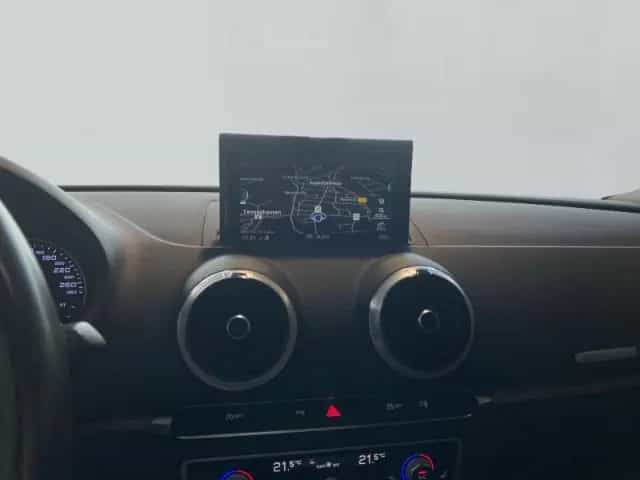 Audi A3 design Navi Soundsystem LED El. Heckklappe 2- 12/2016-photo-12