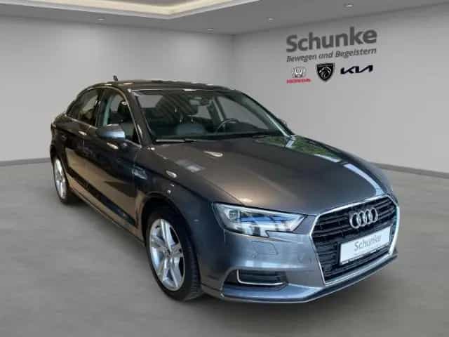 Audi A3 design Navi Soundsystem LED El. Heckklappe 2- 12/2016-photo-3