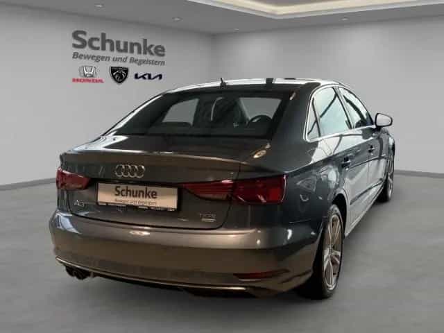Audi A3 design Navi Soundsystem LED El. Heckklappe 2- 12/2016-photo-5