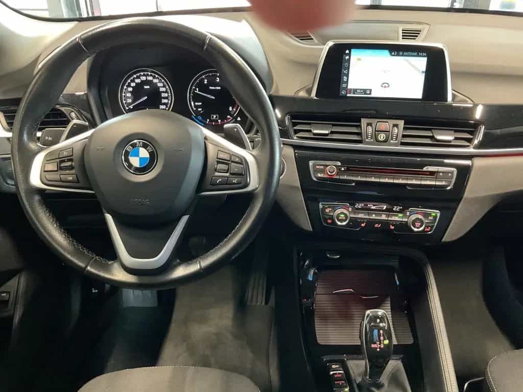 BMW X1 xDr. 20d Sport Line HiFi LED Navi Sitzh. 05/2018-photo-10
