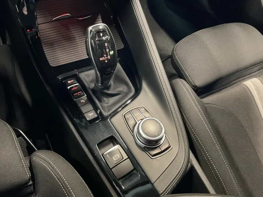 BMW X1 xDr. 20d Sport Line HiFi LED Navi Sitzh. 05/2018-photo-27