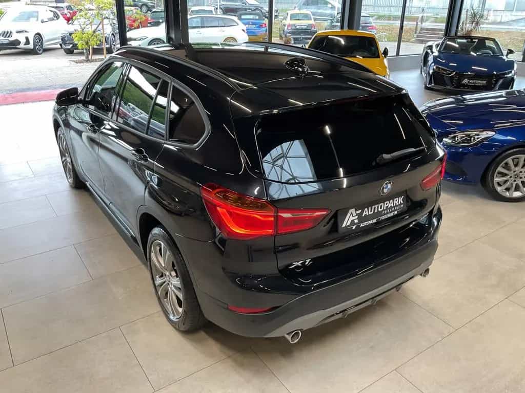 BMW X1 xDr. 20d Sport Line HiFi LED Navi Sitzh. 05/2018-photo-40