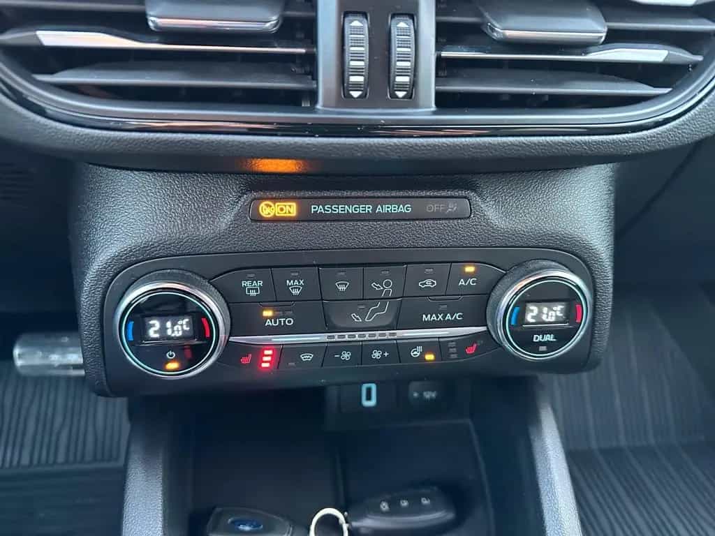 Ford Focus Turnier 1.5 SR+WR Twa Navi Kamera 06/2019-photo-13
