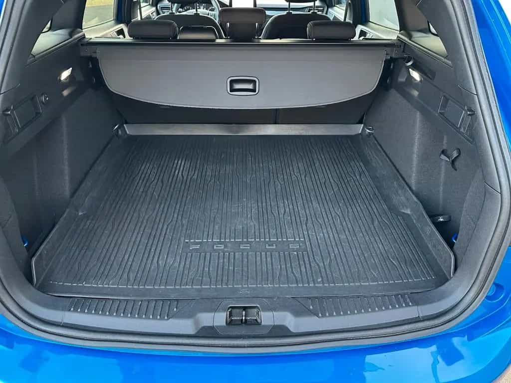 Ford Focus Turnier 1.5 SR+WR Twa Navi Kamera 06/2019-photo-5