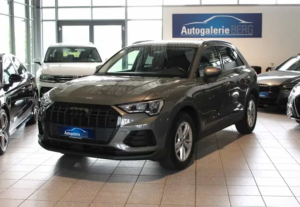 Audi Q3 35 TFSi S-tronic ACC Lane Side App 05/2019-photo-0