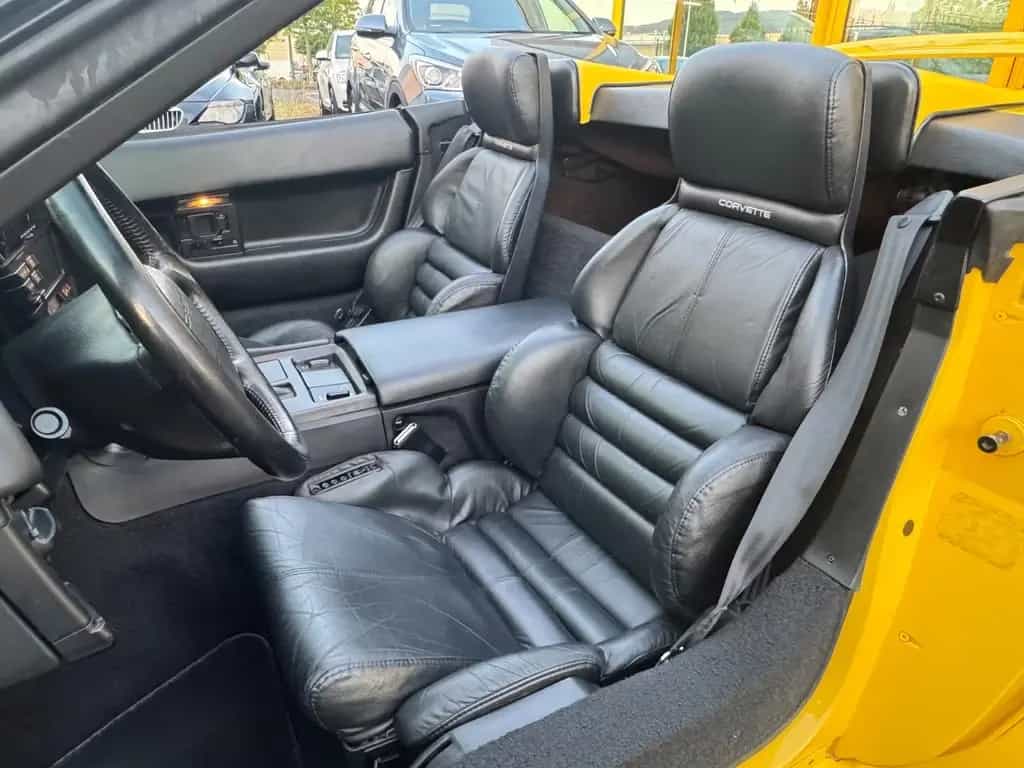 Corvette C4 Cabrio Automatik/EU-Norm/H-Zulassung/2. Hand 07/1992-photo-43