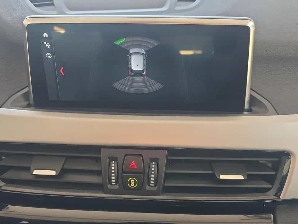 BMW X1 sDrive18i Advantage Navi DSG Bluetooth PDC 05/2021-photo-16