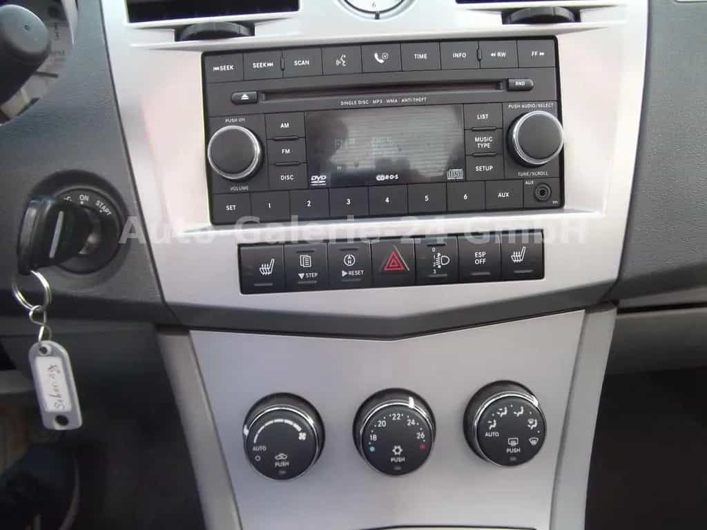 Chrysler Sebring 2,0 TDi Cabrio TÜV Neu 09/2008-photo-3