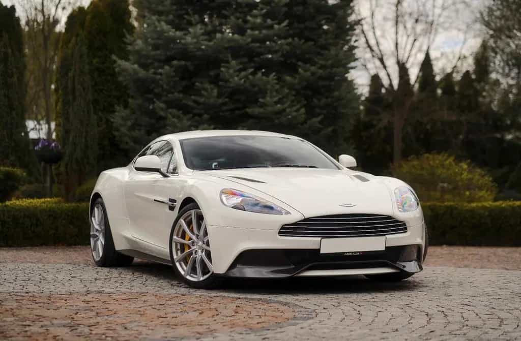 Aston Martin Vanquish / 6.0 v12 / Collector's Condition 01/2017-photo-4