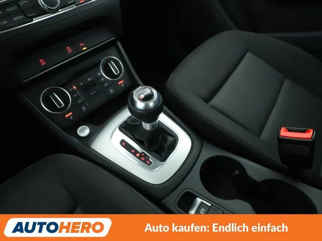 Audi Q3 1.4 TFSI ACT Aut.*NAVI*XENON*TEMPO*PDC* 04/2017-photo-24