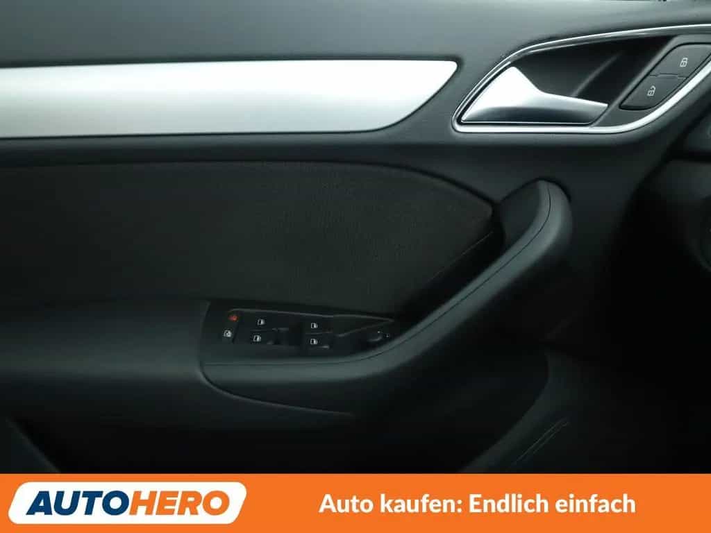 Audi Q3 1.4 TFSI ACT Aut.*NAVI*XENON*TEMPO*PDC* 04/2017-photo-25