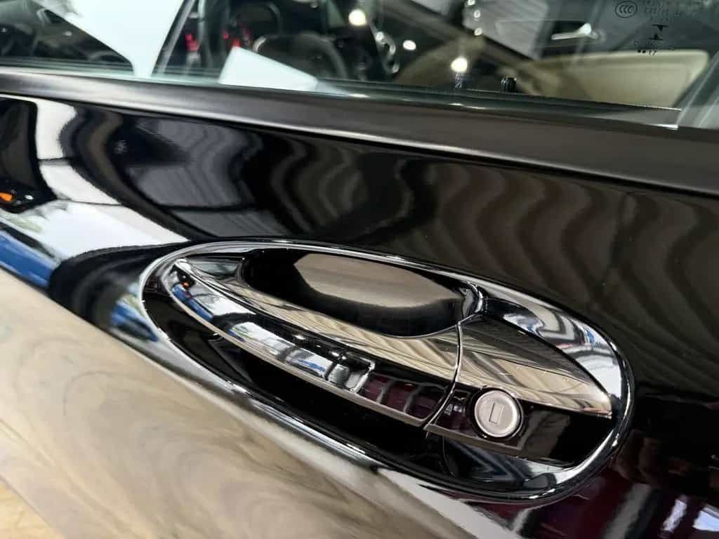 Mercedes-Benz GLA 220 4Matic*PANO*360°KAMERA*LEDER*DISTRONIC* 08/2017-photo-21