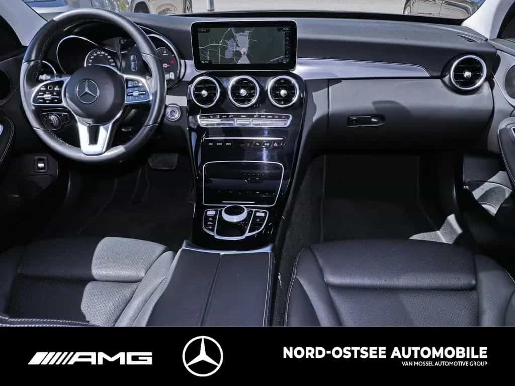 Mercedes-Benz C 220 d AVANTGARDE PANO PARKPAKET LED 9G NAVI SH 05/2019-photo-11