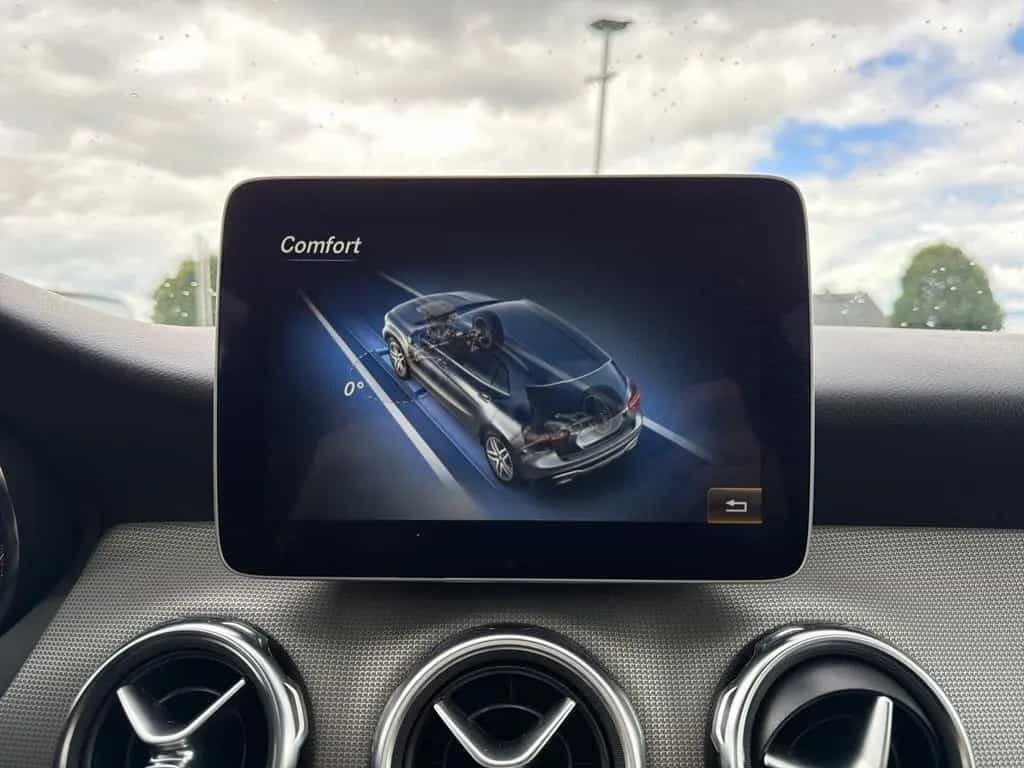 Mercedes-Benz GLA 220 4M/ AHK/ Kam/ MB-Checkheft/ Unfallfrei 01/2019-photo-20