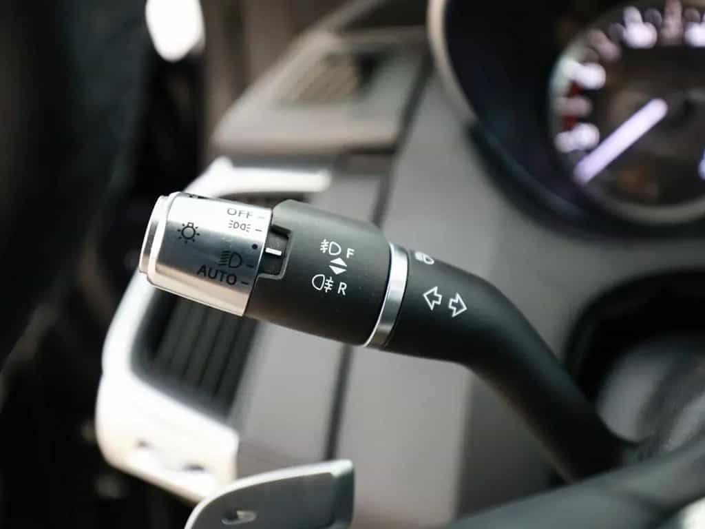 Jaguar E-Pace 2.0D AWD 02/2022-photo-18