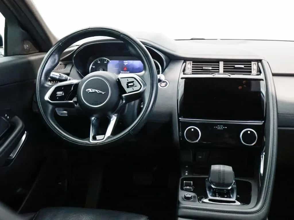 Jaguar E-Pace 2.0D AWD 02/2022-photo-6