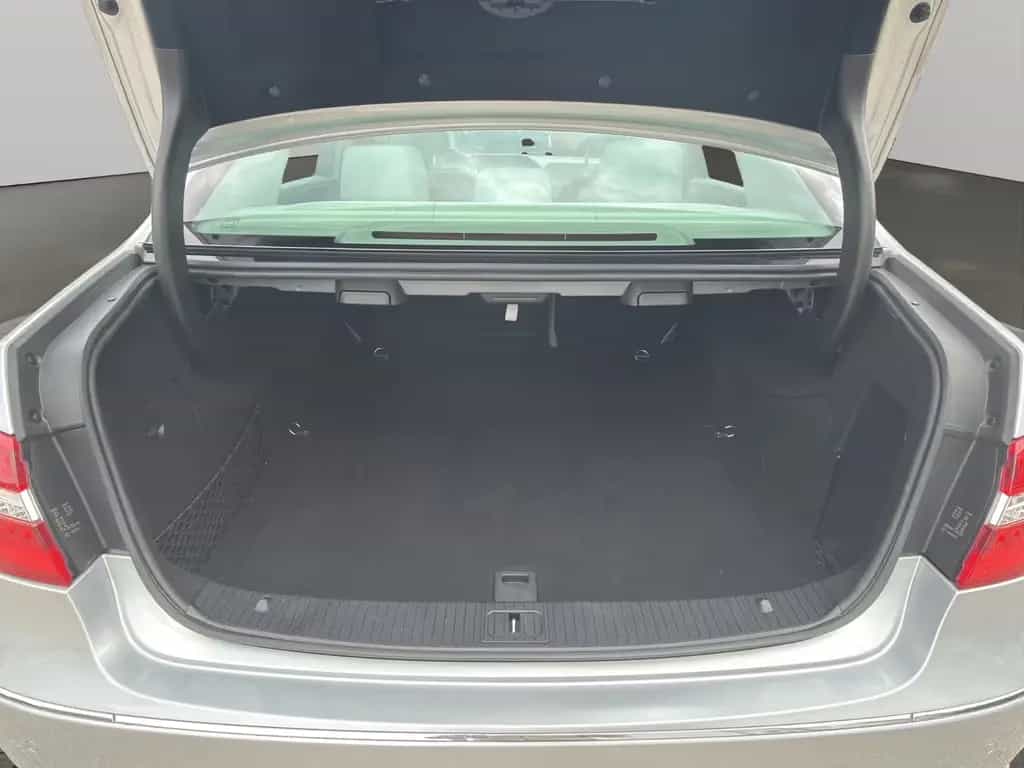 Mercedes-Benz E 350 Limousine CGI BlueEfficiency ELEGANCE 04/2009-photo-20