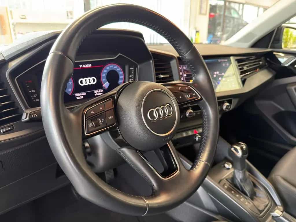 Audi A1 Sportback 30 TFSI DSG S-line NAVI LED Klima 01/2020-photo-24