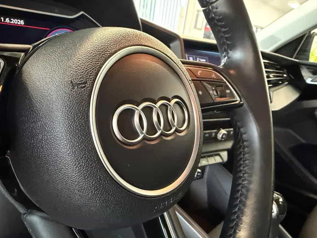 Audi A1 Sportback 30 TFSI DSG S-line NAVI LED Klima 01/2020-photo-25