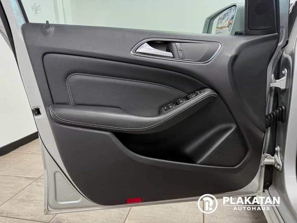 Mercedes-Benz B 180 Urban LED Navi 2Hand MB-Service 08/2015-photo-15