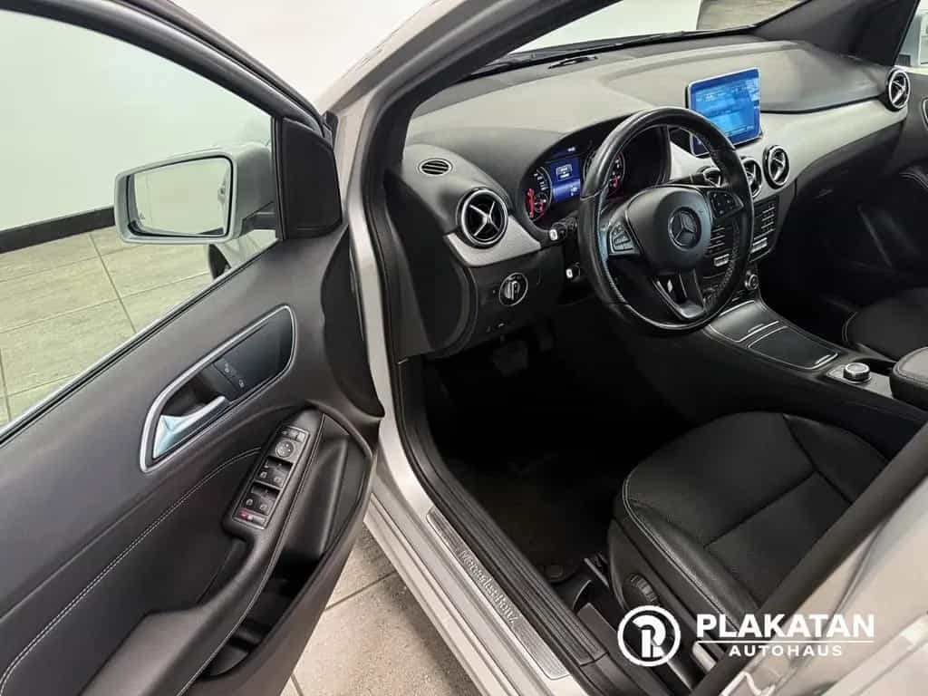 Mercedes-Benz B 180 Urban LED Navi 2Hand MB-Service 08/2015-photo-16