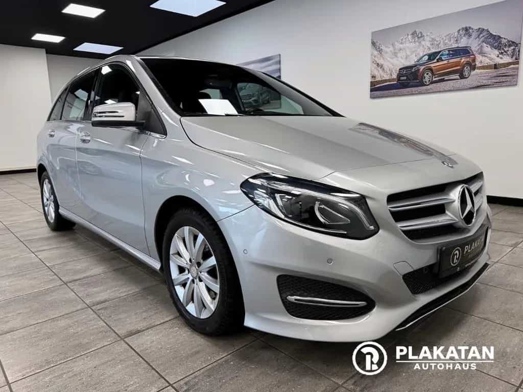 Mercedes-Benz B 180 Urban LED Navi 2Hand MB-Service 08/2015-photo-2
