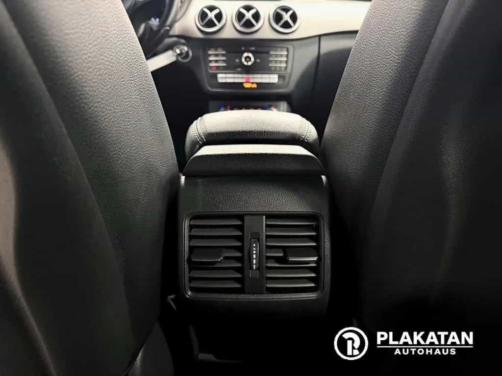 Mercedes-Benz B 180 Urban LED Navi 2Hand MB-Service 08/2015-photo-38
