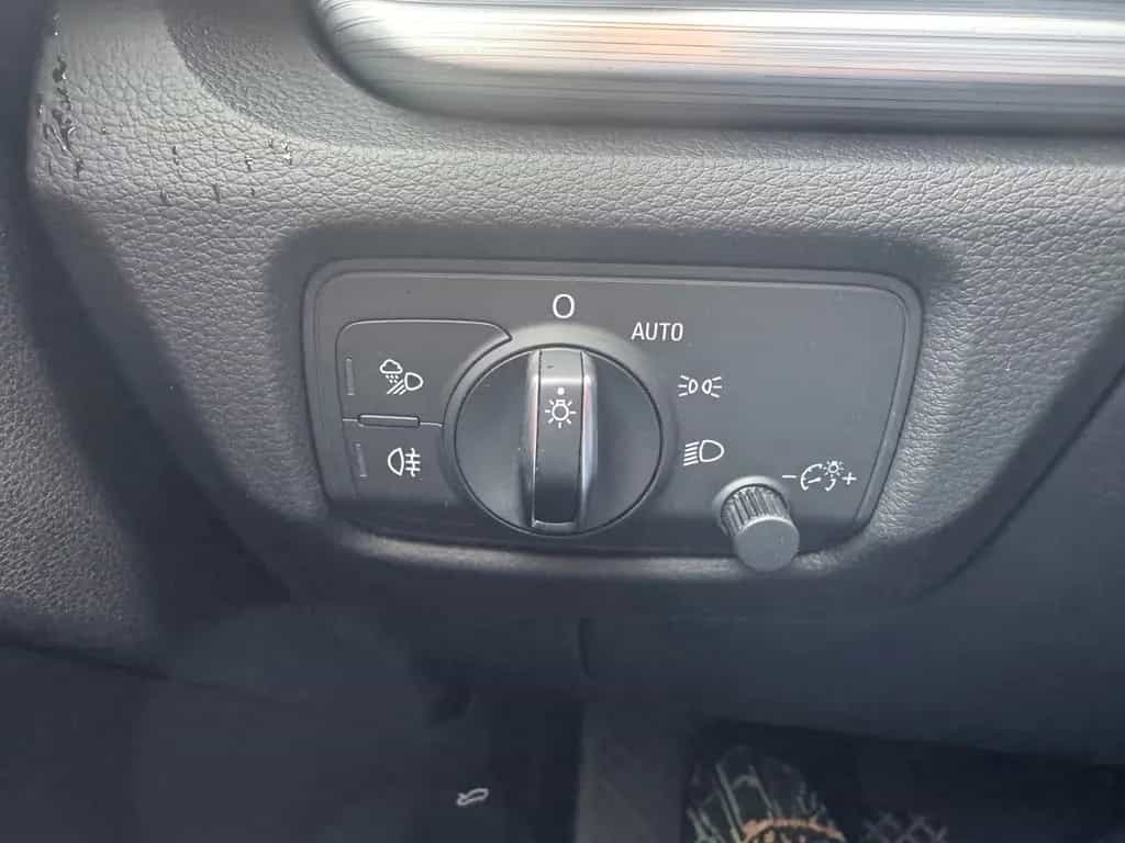 Audi A3 Sportback 30 TDI sport Xenon+Navi+Bluetooth 07/2019-photo-19