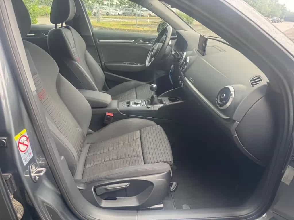 Audi A3 Sportback 30 TDI sport Xenon+Navi+Bluetooth 07/2019-photo-4
