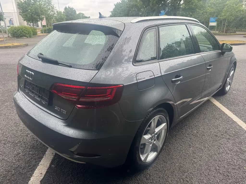 Audi A3 Sportback 30 TDI sport Xenon+Navi+Bluetooth 07/2019-photo-6