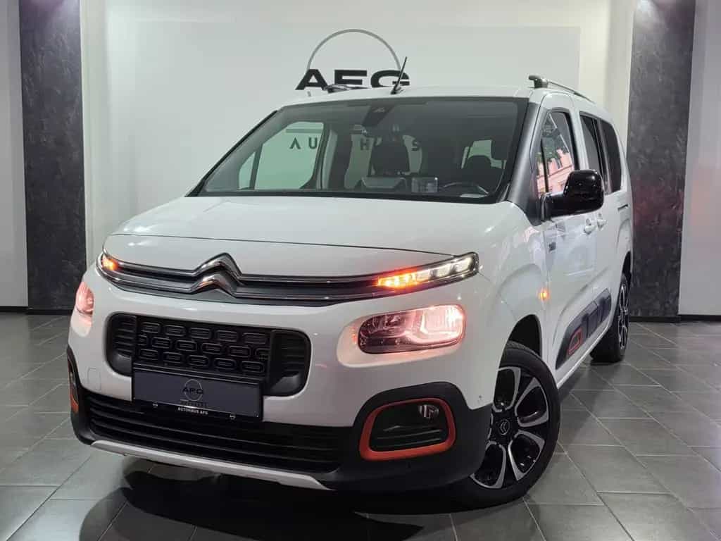 Citroën Berlingo Shine XL XTR Line*7-SITZER*CARPLAY* 07/2021-photo-0