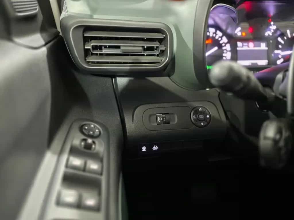 Citroën Berlingo Shine XL XTR Line*7-SITZER*CARPLAY* 07/2021-photo-32
