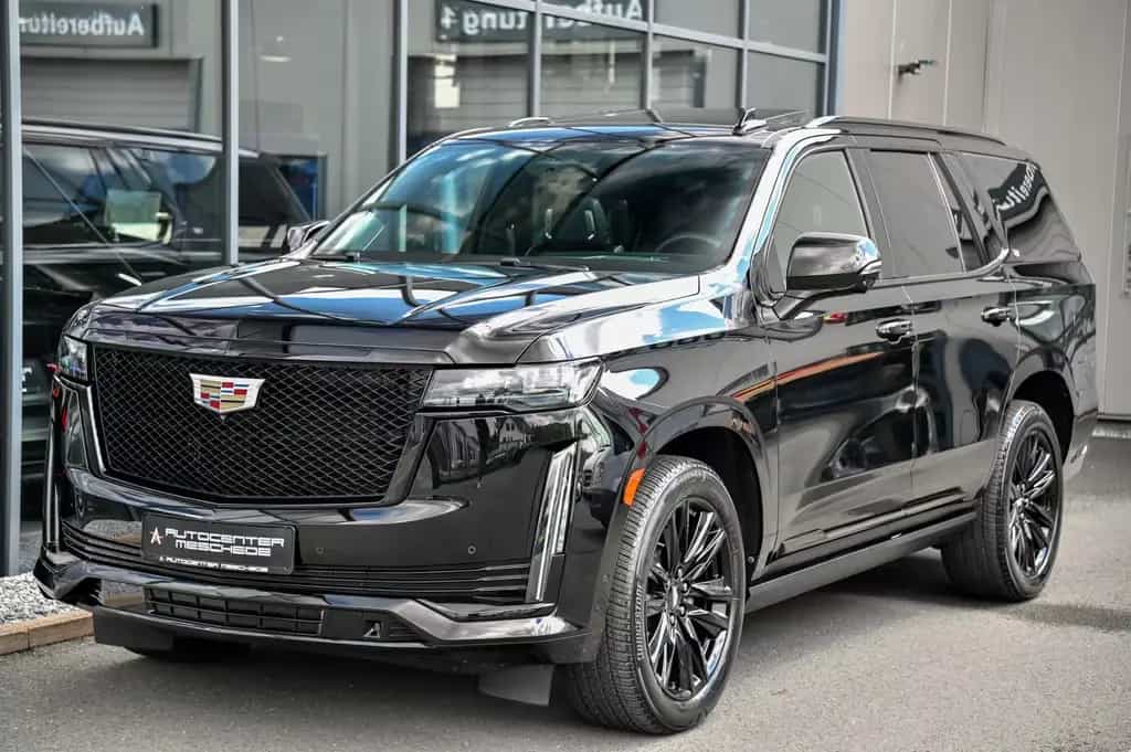 Cadillac Escalade 6.2 V8 Sport Platinum Luft* Displays* 10/2022-photo-1