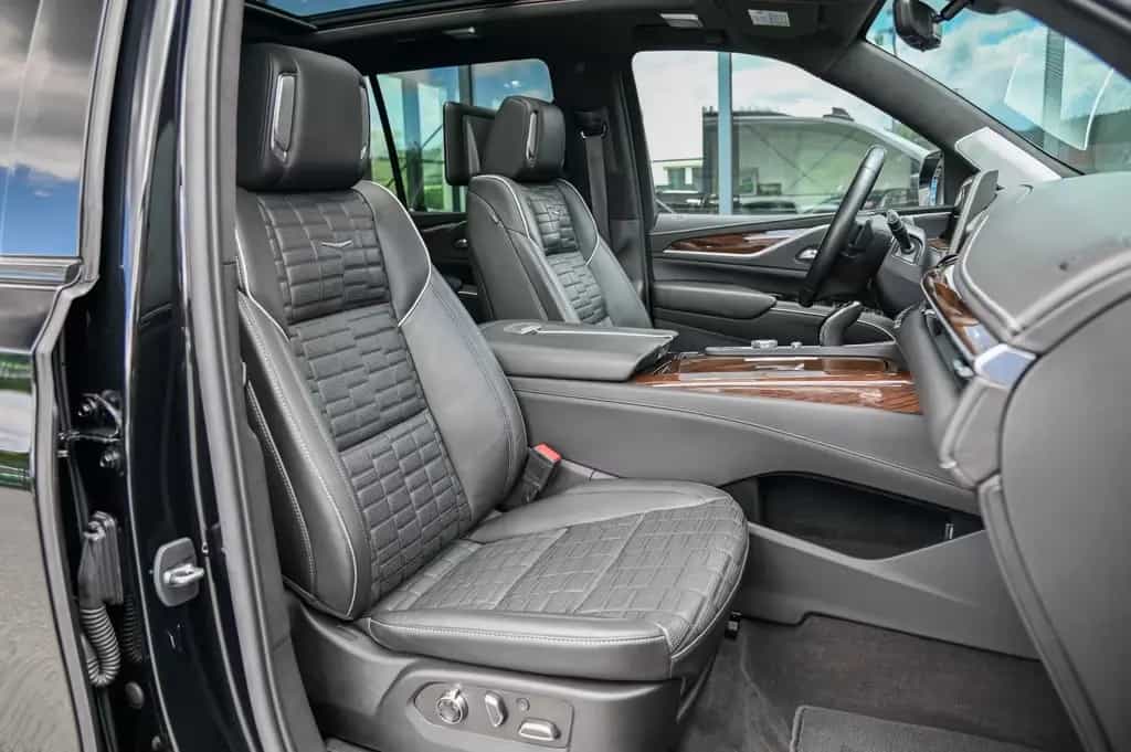 Cadillac Escalade 6.2 V8 Sport Platinum Luft* Displays* 10/2022-photo-13