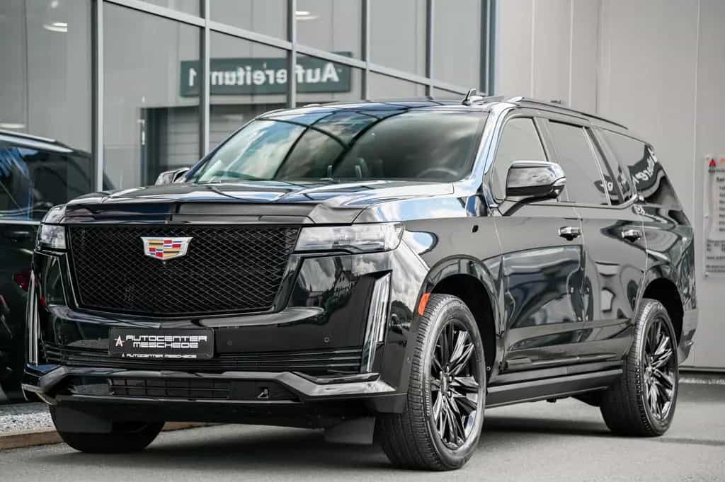 Cadillac Escalade 6.2 V8 Sport Platinum Luft* Displays* 10/2022-photo-38