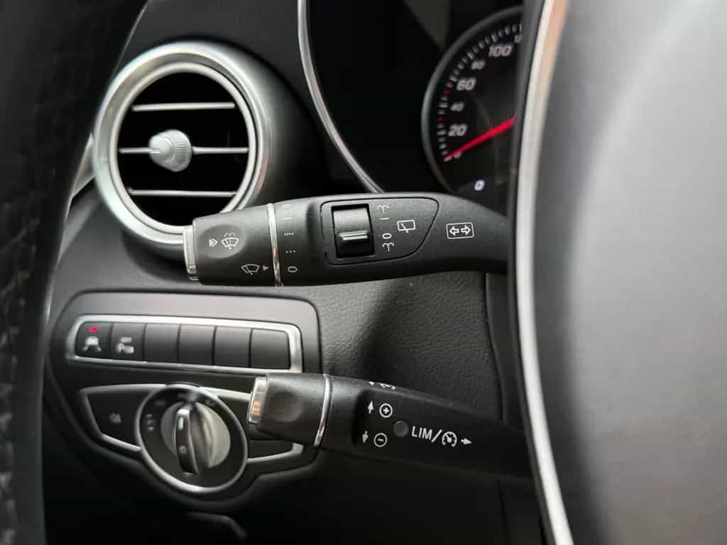Mercedes-Benz GLC 250 4Matic 9G EXCLUSIV *PANO*AHK*AMBIENTE* 10/2017-photo-19