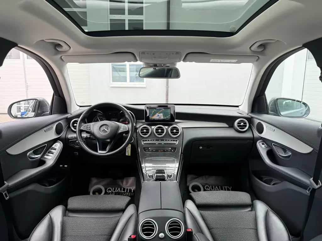 Mercedes-Benz GLC 250 4Matic 9G EXCLUSIV *PANO*AHK*AMBIENTE* 10/2017-photo-26