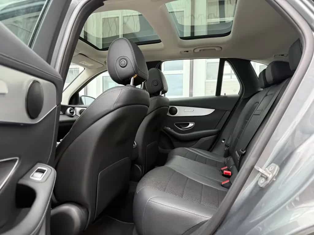 Mercedes-Benz GLC 250 4Matic 9G EXCLUSIV *PANO*AHK*AMBIENTE* 10/2017-photo-27