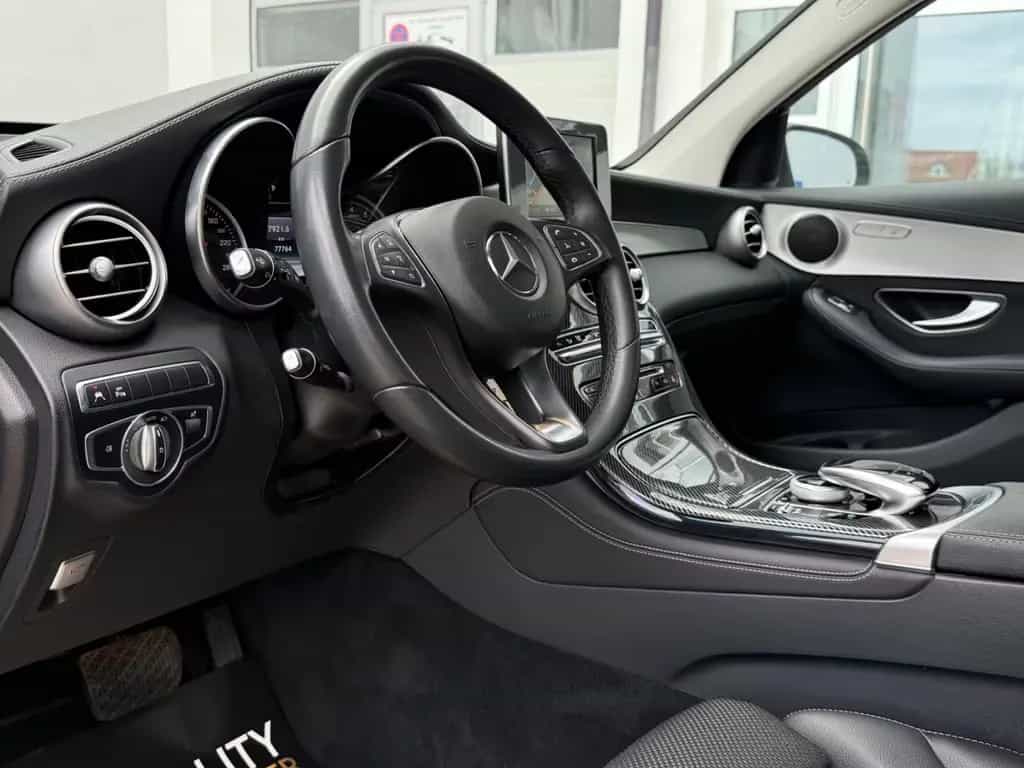 Mercedes-Benz GLC 250 4Matic 9G EXCLUSIV *PANO*AHK*AMBIENTE* 10/2017-photo-6