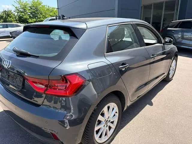 Audi A1 Sportback 30 TFSI LED KAMERA SITZHEIZUNG 11/2021-photo-2