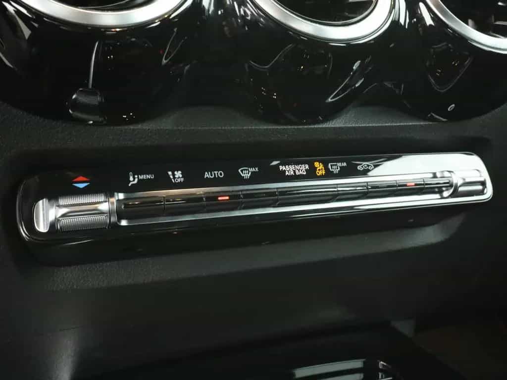 Mercedes-Benz GLB 250 4M *Progressive*PTS*Kamera*LED*Standhzg* 11/2020-photo-13