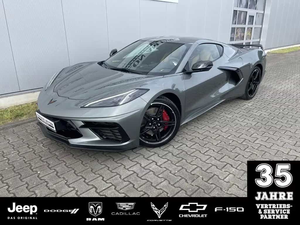 Corvette C8 Coupe 6,2V8 sehr gepflegt 01/2022-photo-0