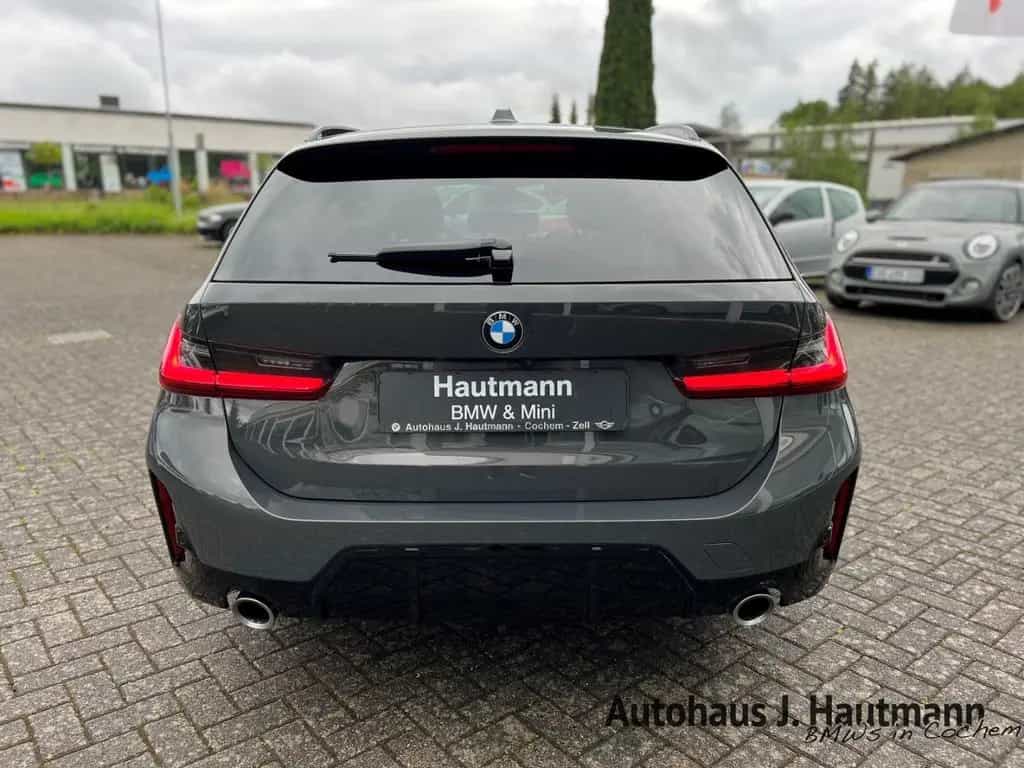 BMW 320 d xDrive Touring M SPORT *FACEL.*STH*HUP*ACC 09/2022-photo-6