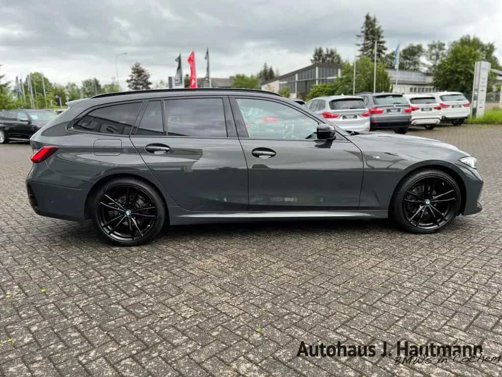 BMW 320 d xDrive Touring M SPORT *FACEL.*STH*HUP*ACC 09/2022-photo-8