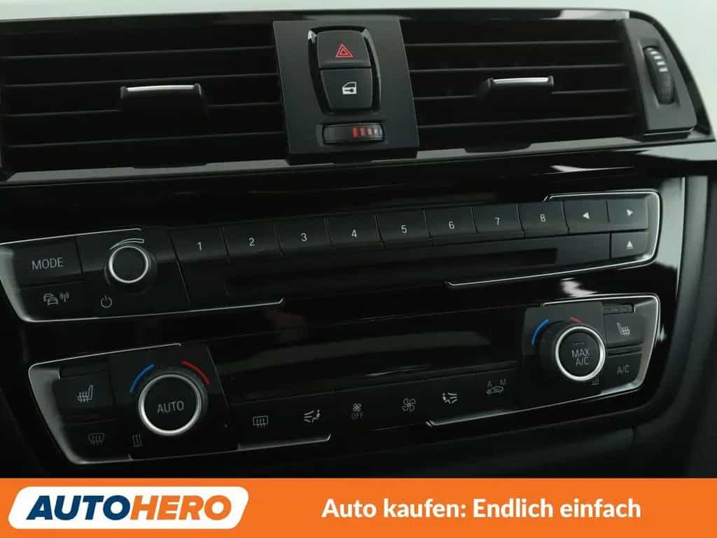 BMW 420 Gran Coupé 4er 420i Gran Coupé M Sport *NAVI*BI-XENON*TEMPO 07/2016-photo-22