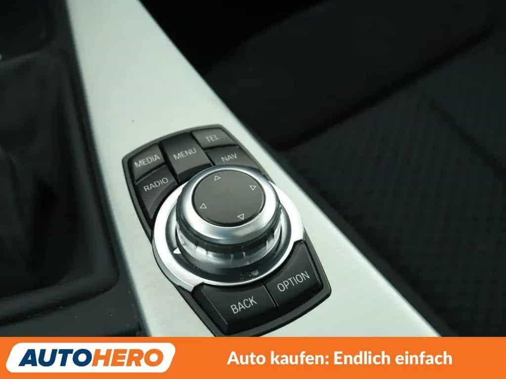BMW 420 Gran Coupé 4er 420i Gran Coupé M Sport *NAVI*BI-XENON*TEMPO 07/2016-photo-24