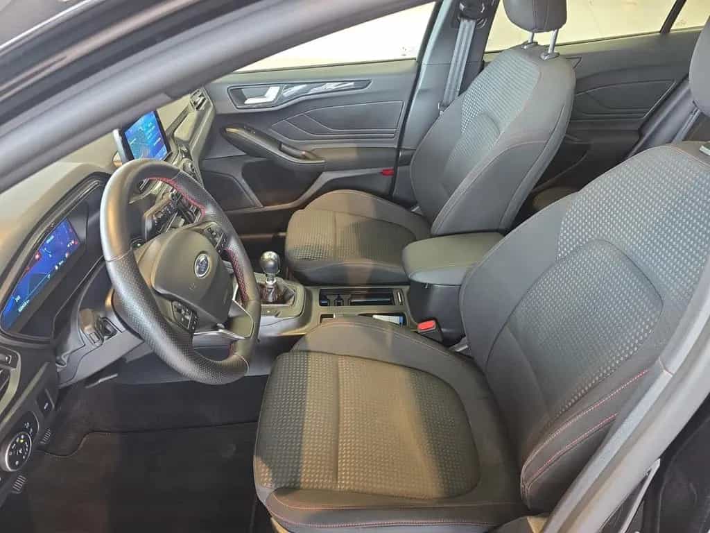 Ford Focus Turnier ST-Line X AHK-klappbar El. Panodac 07/2021-photo-10