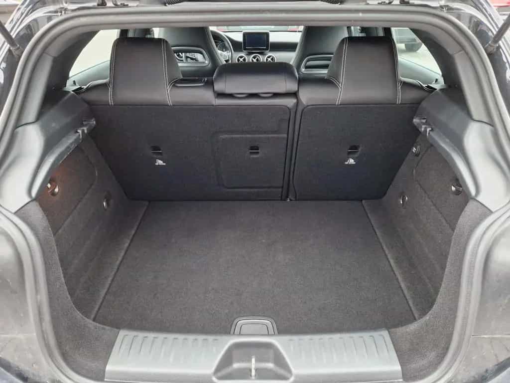 Mercedes-Benz A 180 +Automatik+Scheckheft+Kamera+HU und Öl neu 07/2016-photo-12