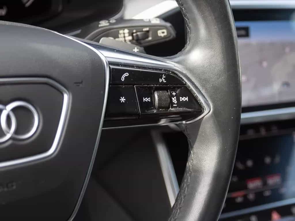 Audi A6 Avant Sport 50TDI qu Navi LED HuD Panorama AC 11/2021-photo-18